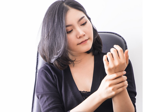 Tangan sering kesemutan, simak penyebabnya