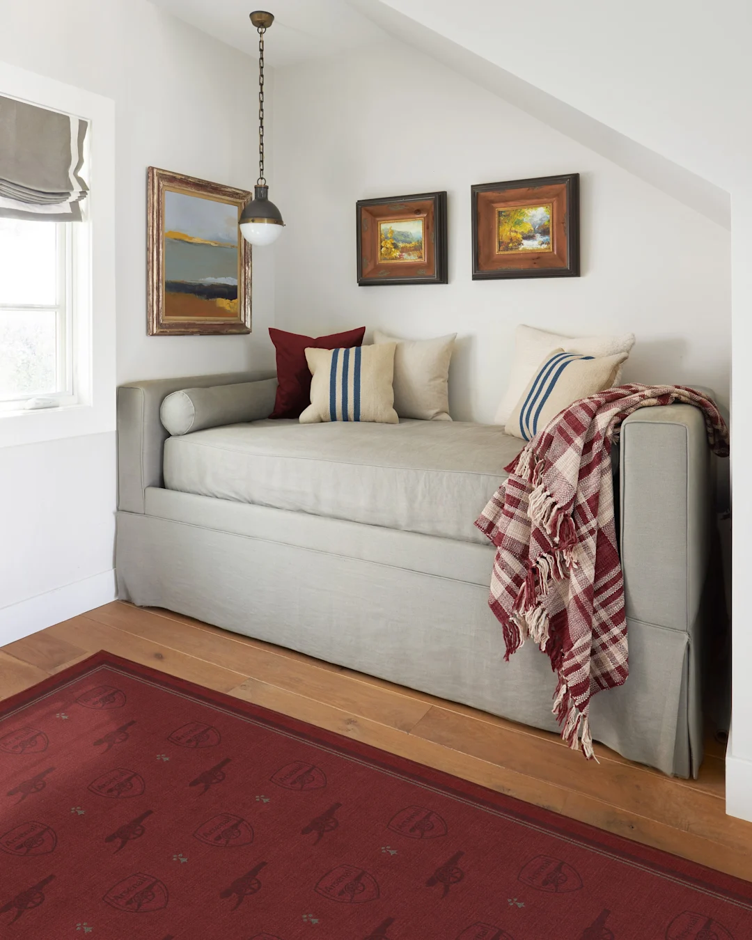 Arsenal Classic Red Rug Ruggable