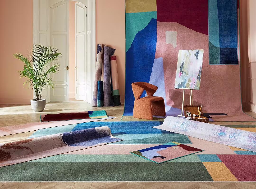 The type of area rug varies depending on multiple factors including material, design, and origin. Use this guide to discover all about the different types of rugs available at Ruggable. 