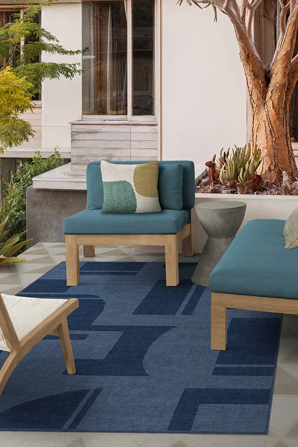 Outdoor Bodin Ink Blue Rug Ruggable