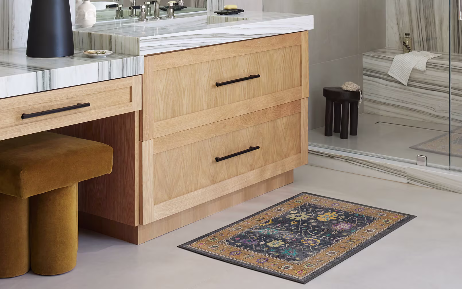 Maral Heriz Creme Rug in a Bathroom setting