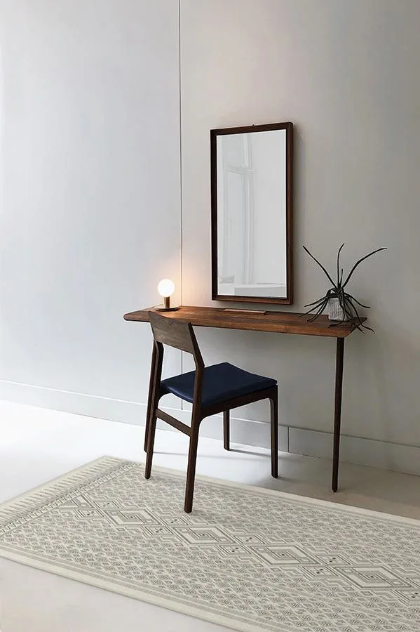 Herdanza Black & White Rug Ruggable