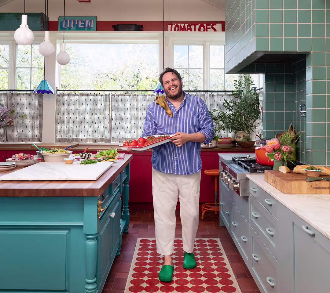 Ruggable Dan Pelosi Nav Tile