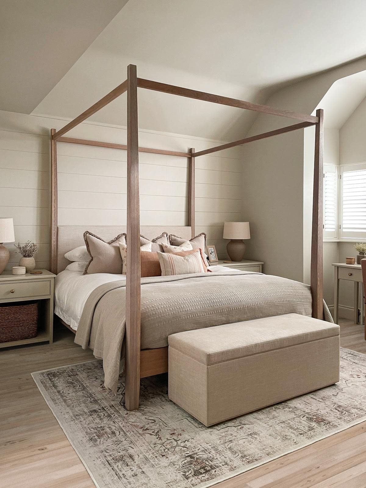 8 Bedroom Rug Ideas For When Choosing A Bedroom Rug | Ruggable