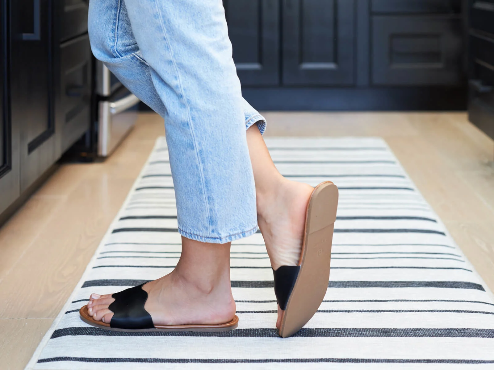 How To Flatten A Rug & Get Creases Out Ruggable