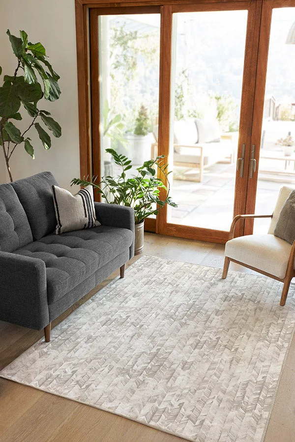 Watercolor Herringbone Cream Rug Ruggable