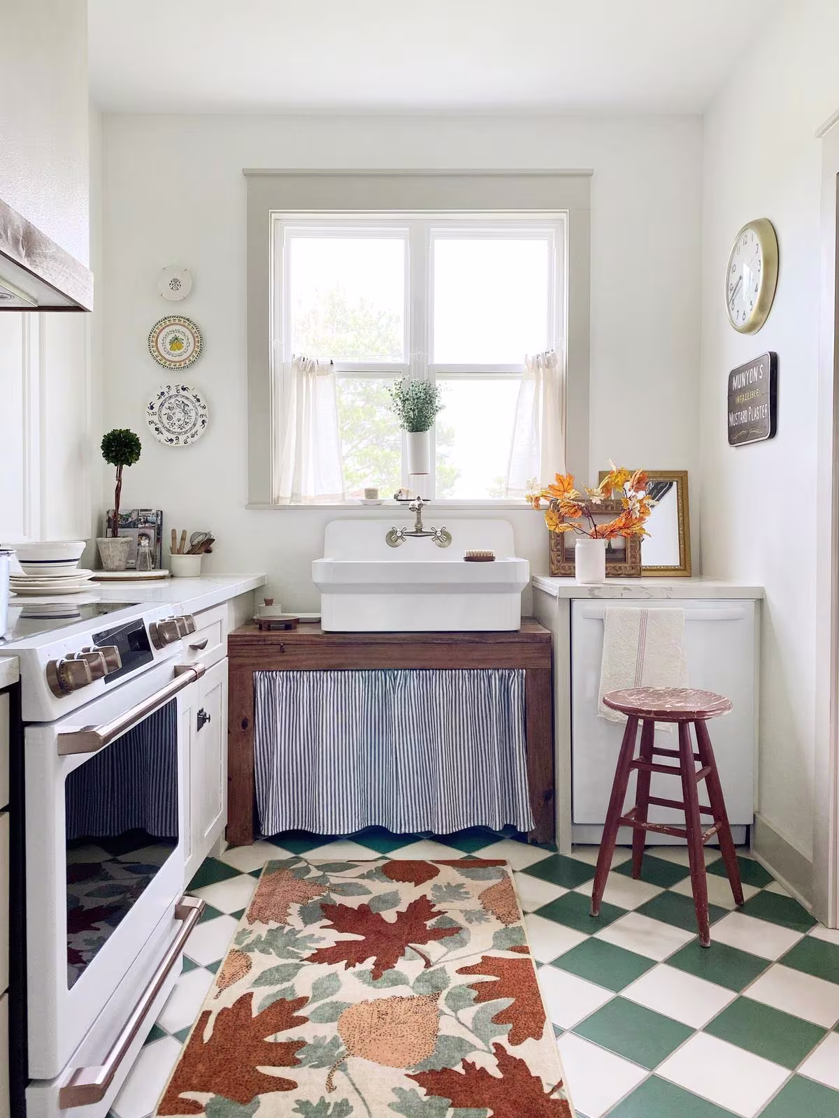 Washable Ruggable Jora Autumn Rug in fall kitchen