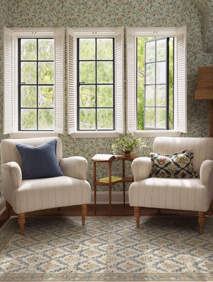  Morris & Co. Bellflowers Ivory Gold Tufted Rug