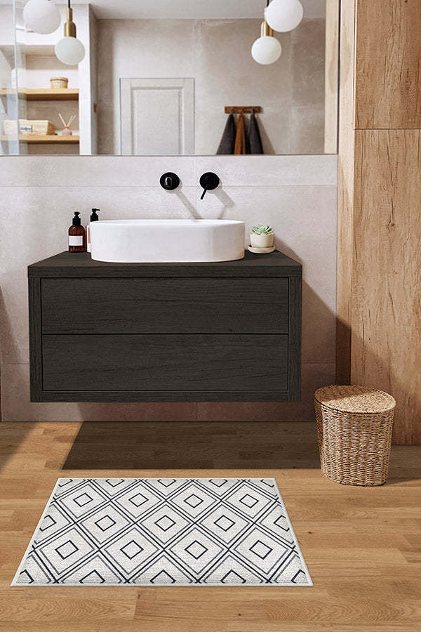 Decca Diamond Black & Cream Bath Mat