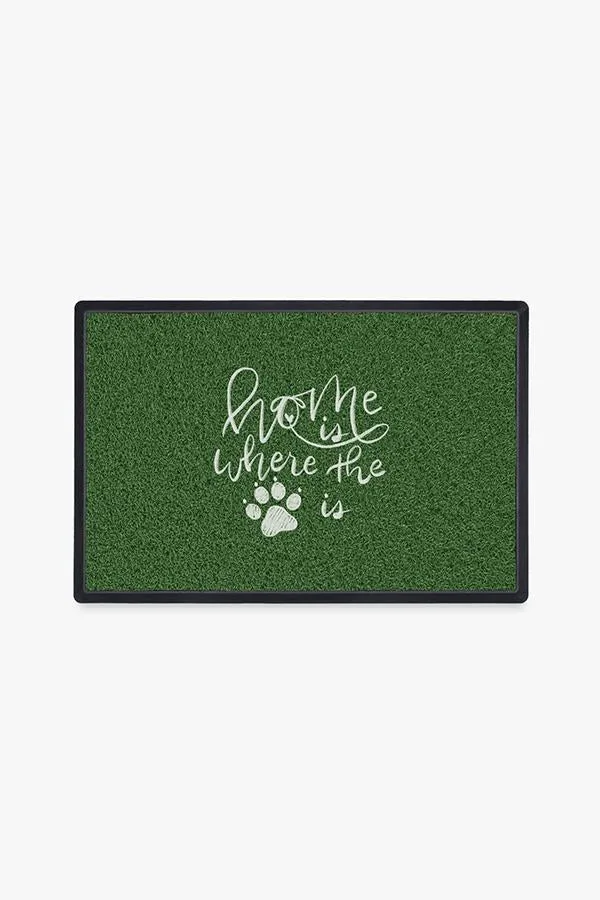 Dog House Grass Doormat Ruggable