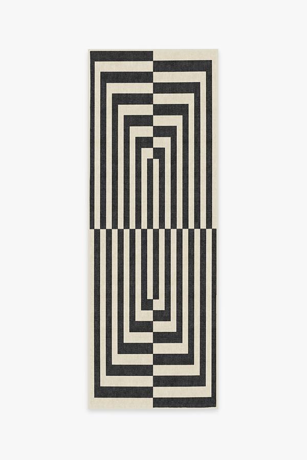 https://images.ctfassets.net/9y4fi2gkk4ov/7kx5ttSMaHVxXG8QACsrGX/cda82661cde2c1ea3b0133196baac2c7/Jonathan_Adler_Op_Art_Charcoal_Rug_2-5x7.jpg