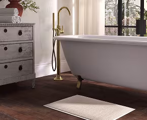 Ruggable Bathroom - Global Nav