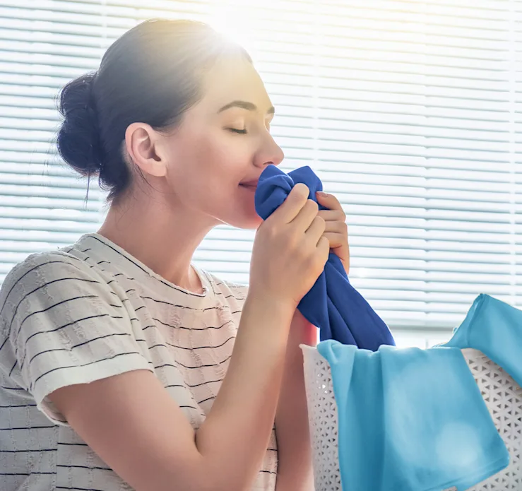 Downy ADP Fresh smelling laundry 20260122 hero-img