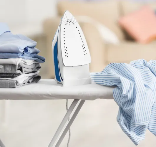 How to Iron clothes fast
