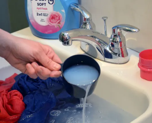 How to Hand Wash Fabrics with Downy 2x