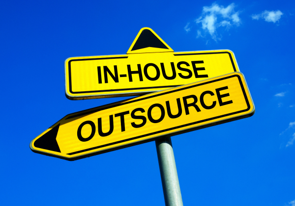 thumbnail of yellow road arrows in different directions on a blue background with "inhouse" and "outsource" inscriptions