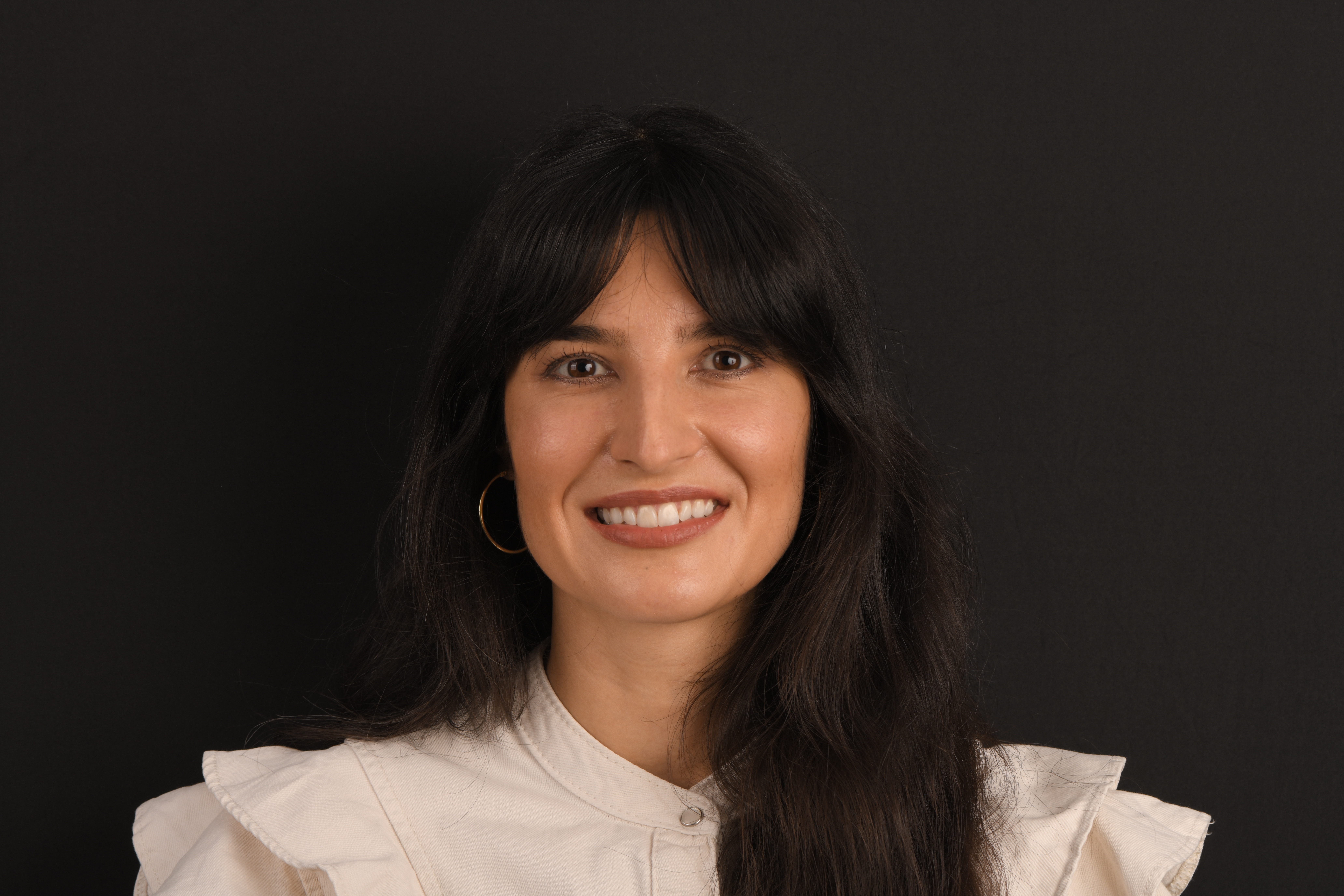 Dr. Cristina Biro