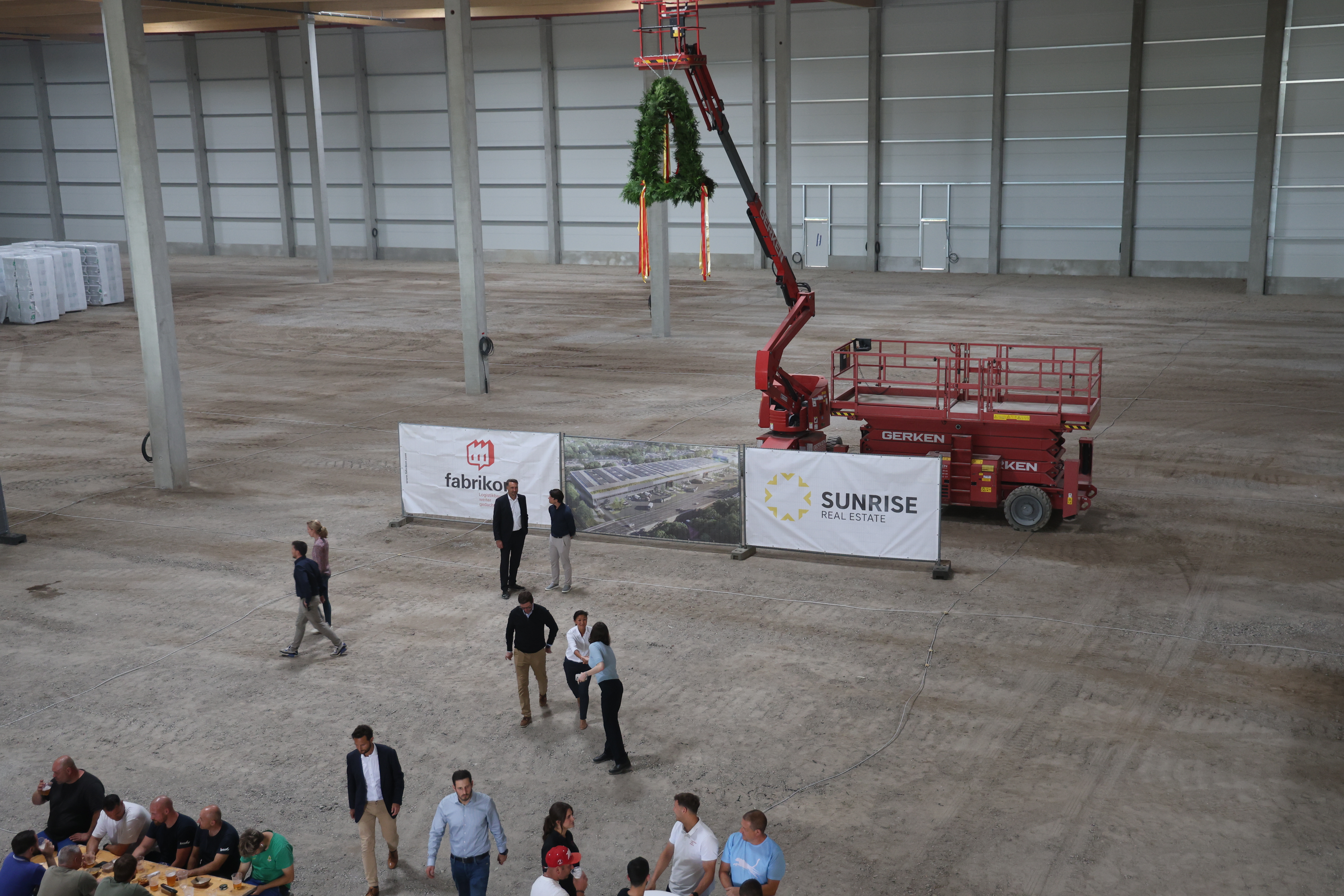 Topping-out ceremony celebrated for 28,260 sqm last-mile logistics development Beam Berlin South