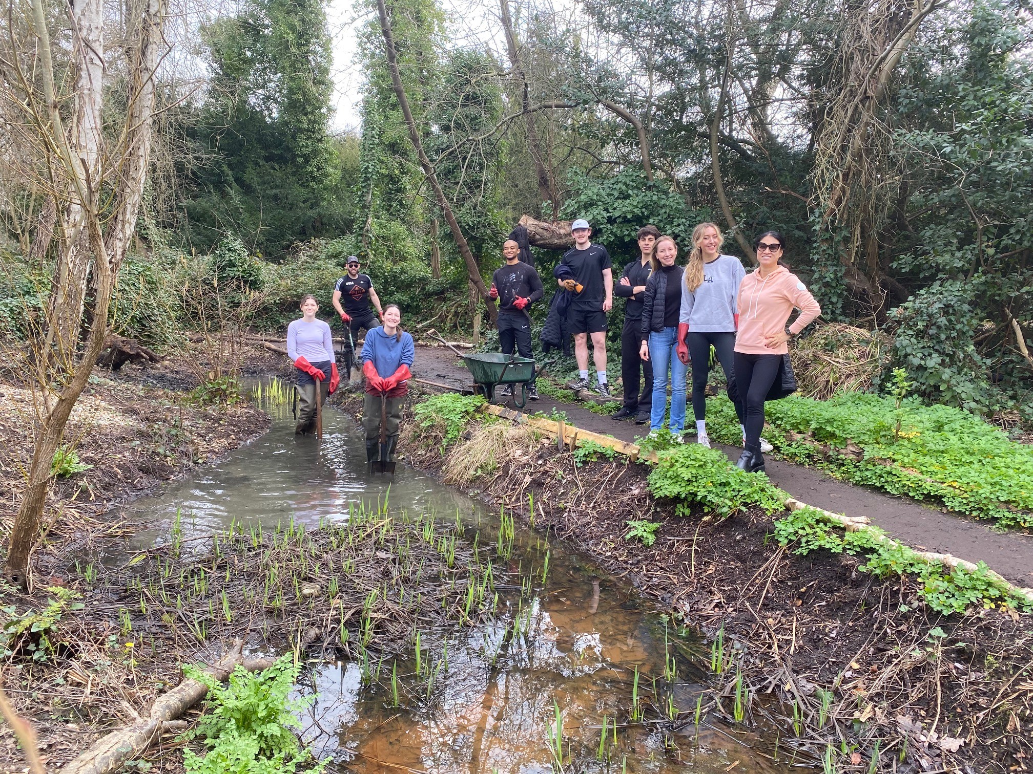 Sunrise Real Estate volunteers with London Wildlife Trust