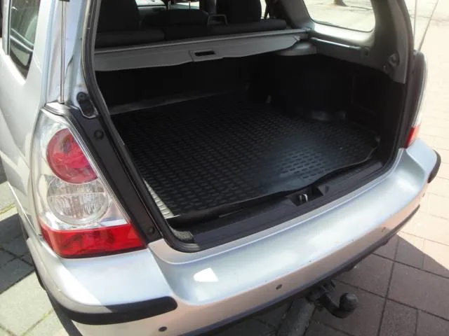 Subaru Forester 2.0 X Comfort AWD met  Audio, Cr. & Cl.control, LM-velgen, PDC en Tr.haak - Thumbnail 8