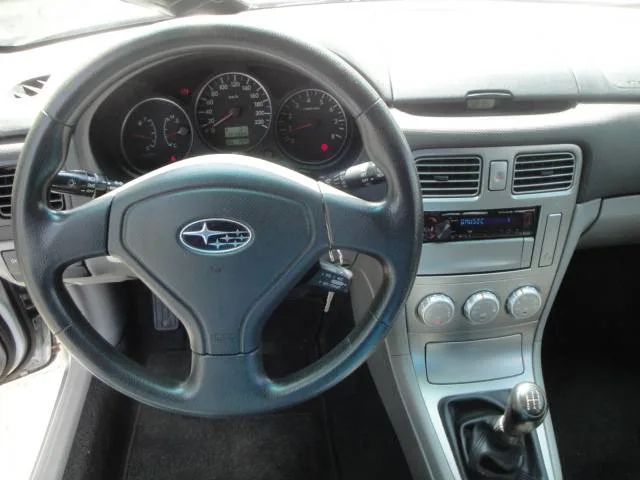 Subaru Forester 2.0 X Comfort AWD met  Audio, Cr. & Cl.control, LM-velgen, PDC en Tr.haak - Thumbnail 11