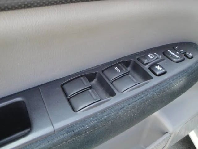 Subaru Forester 2.0 X Comfort AWD met  Audio, Cr. & Cl.control, LM-velgen, PDC en Tr.haak - Thumbnail 12