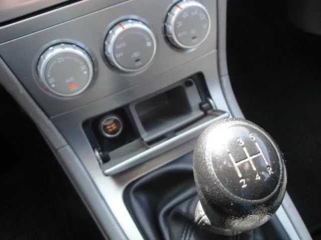 Subaru Forester 2.0 X Comfort AWD met  Audio, Cr. & Cl.control, LM-velgen, PDC en Tr.haak - Thumbnail 18