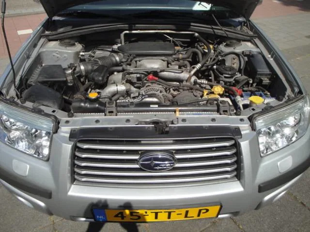 Subaru Forester 2.0 X Comfort AWD met  Audio, Cr. & Cl.control, LM-velgen, PDC en Tr.haak - Thumbnail 21