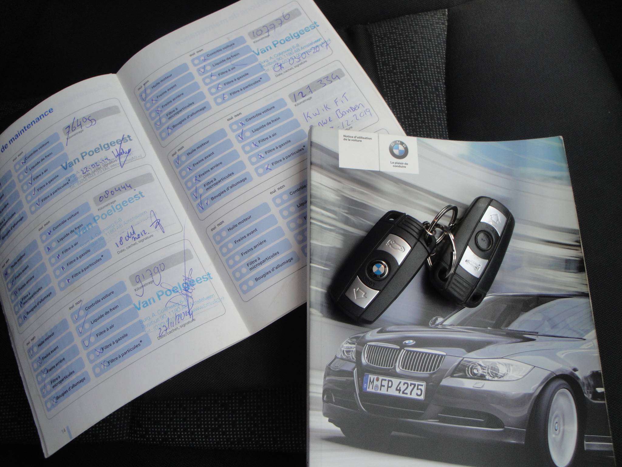 BMW 320i 2.0i 6-Sp. 4-Drs. Sedan (Zéér netjes, niet in gerookt) met o.a. Airco, Audio, LM-velgen, etc. & nw. APK. - Thumbnail 16