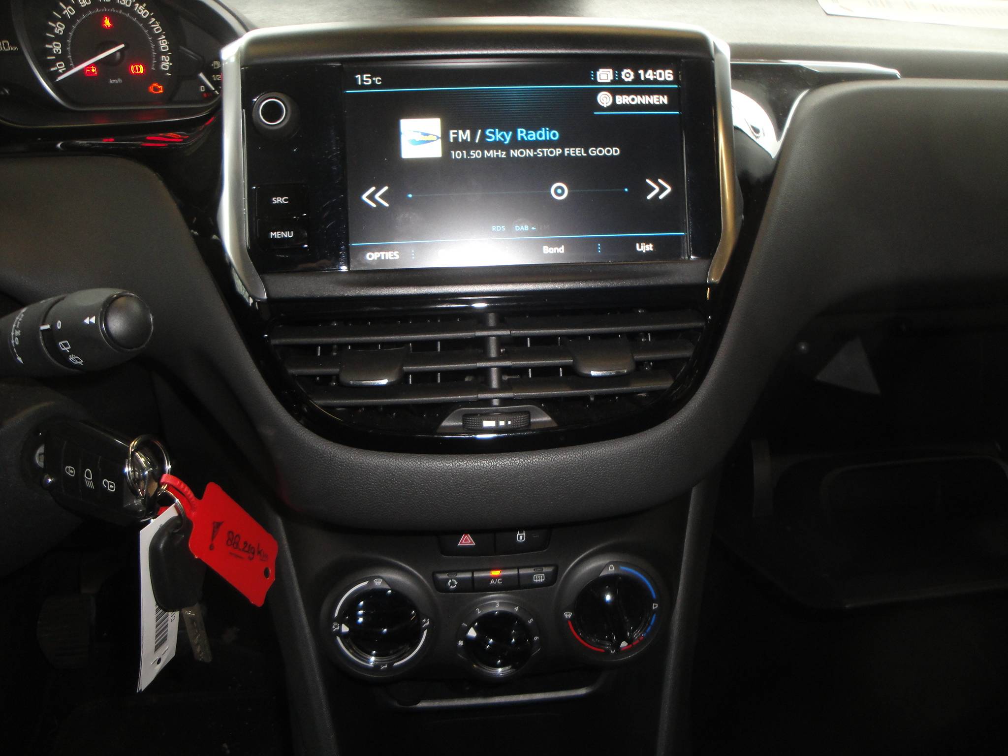 Peugeot 208 1.2 PureTech (1eEig.) Blue Lion 5-Drs. met o.a. Airco, Audio, Cr.Control, Nav. én nw. D.riem!! - Thumbnail 9