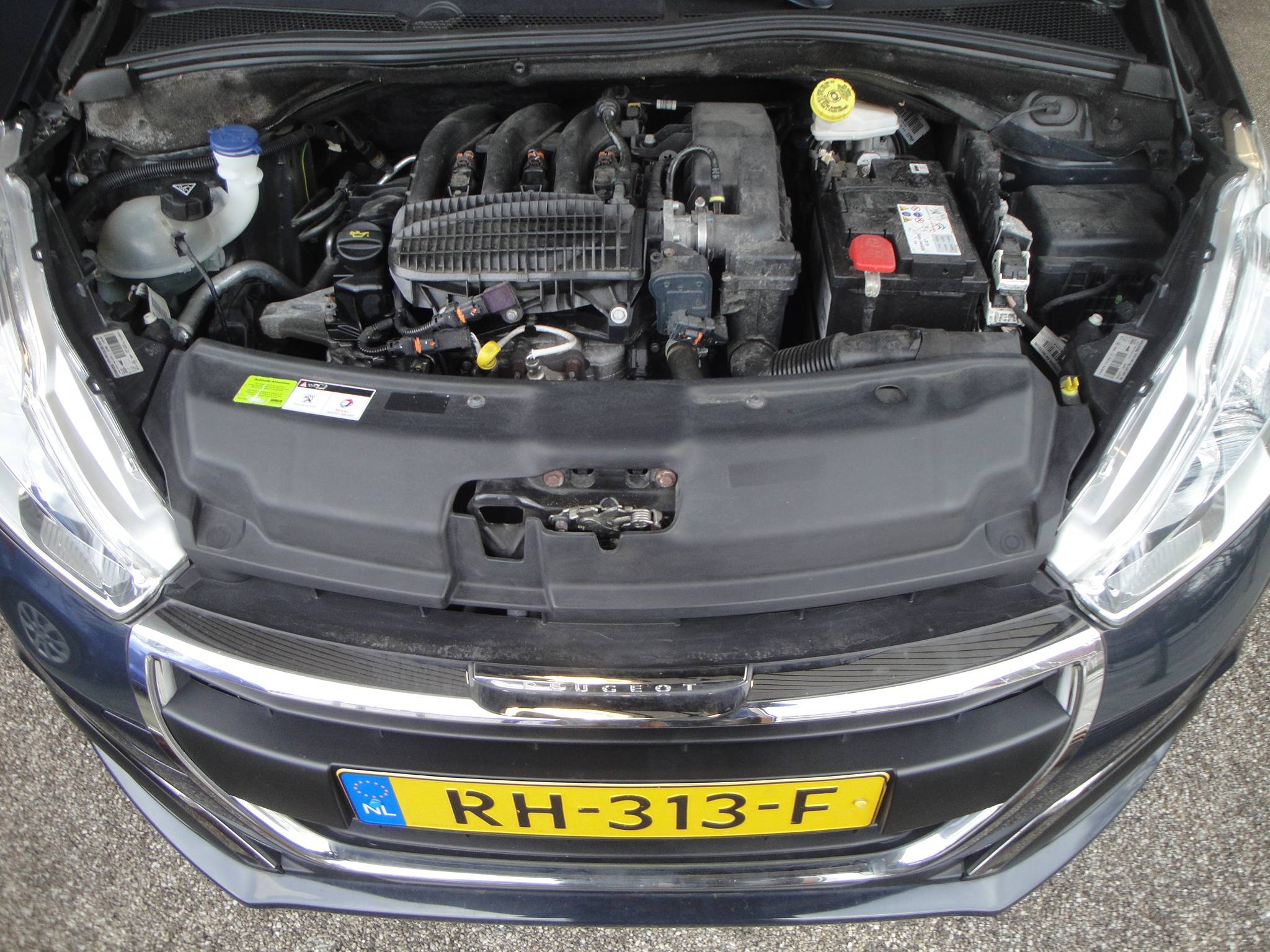 Peugeot 208 1.2 PureTech (1eEig.) Blue Lion 5-Drs. met o.a. Airco, Audio, Cr.Control, Nav. én nw. D.riem!! - Thumbnail 15