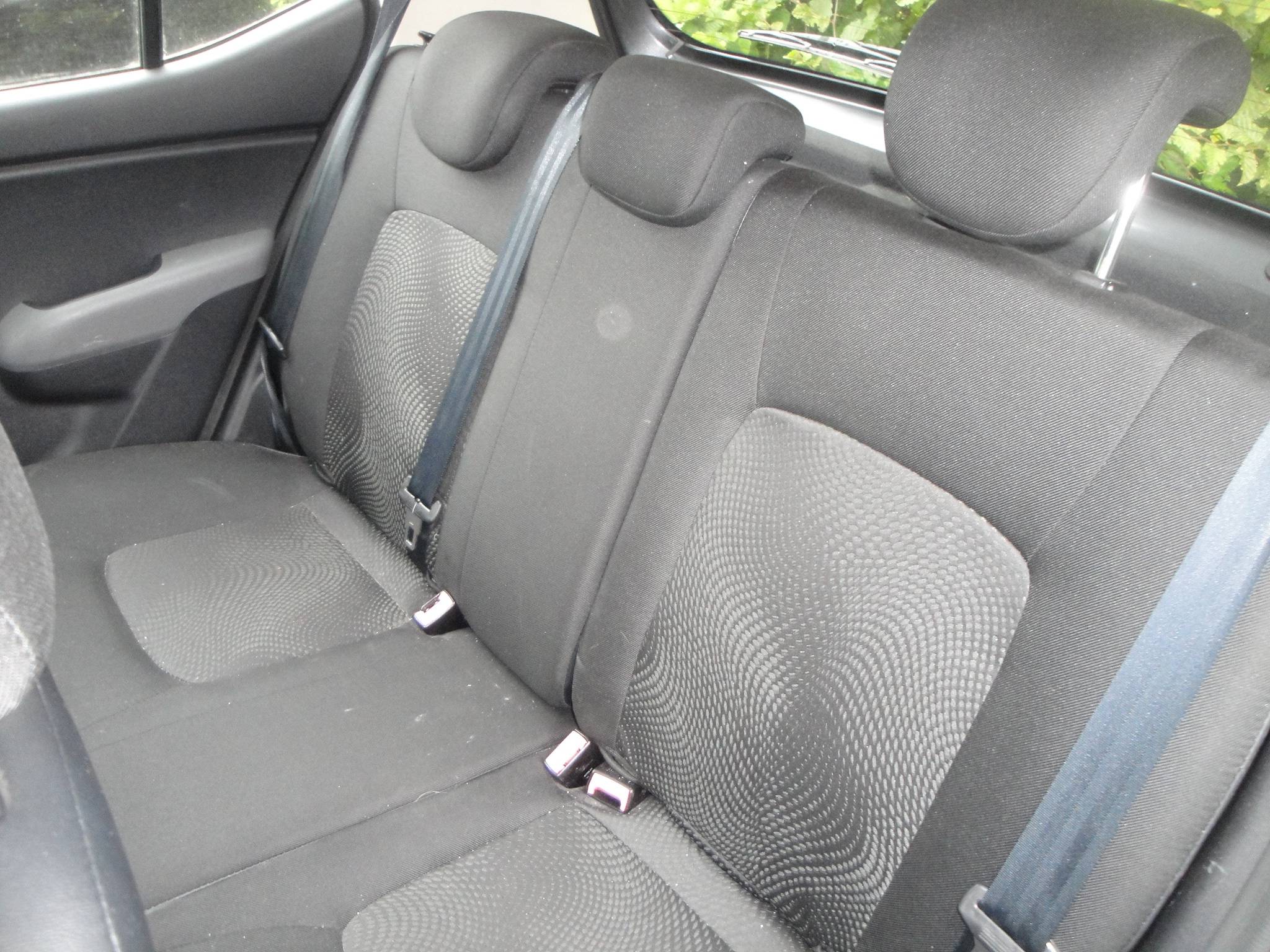 Hyundai i10 1.1 i-Drive 5-Drs. Cool  met o.a. Airco, Audio, LM-velgen, etc. - Thumbnail 5