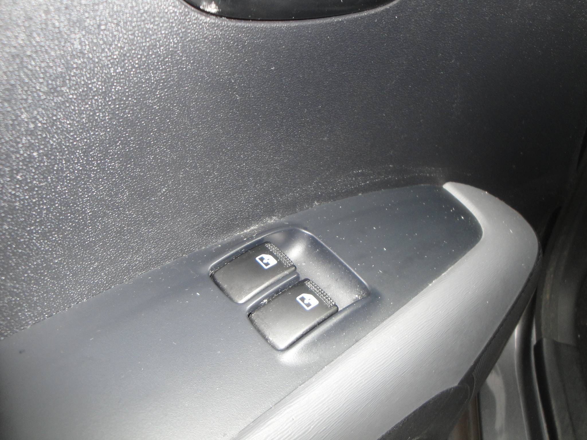 Hyundai i10 1.1 i-Drive 5-Drs. Cool  met o.a. Airco, Audio, LM-velgen, etc. - Thumbnail 7