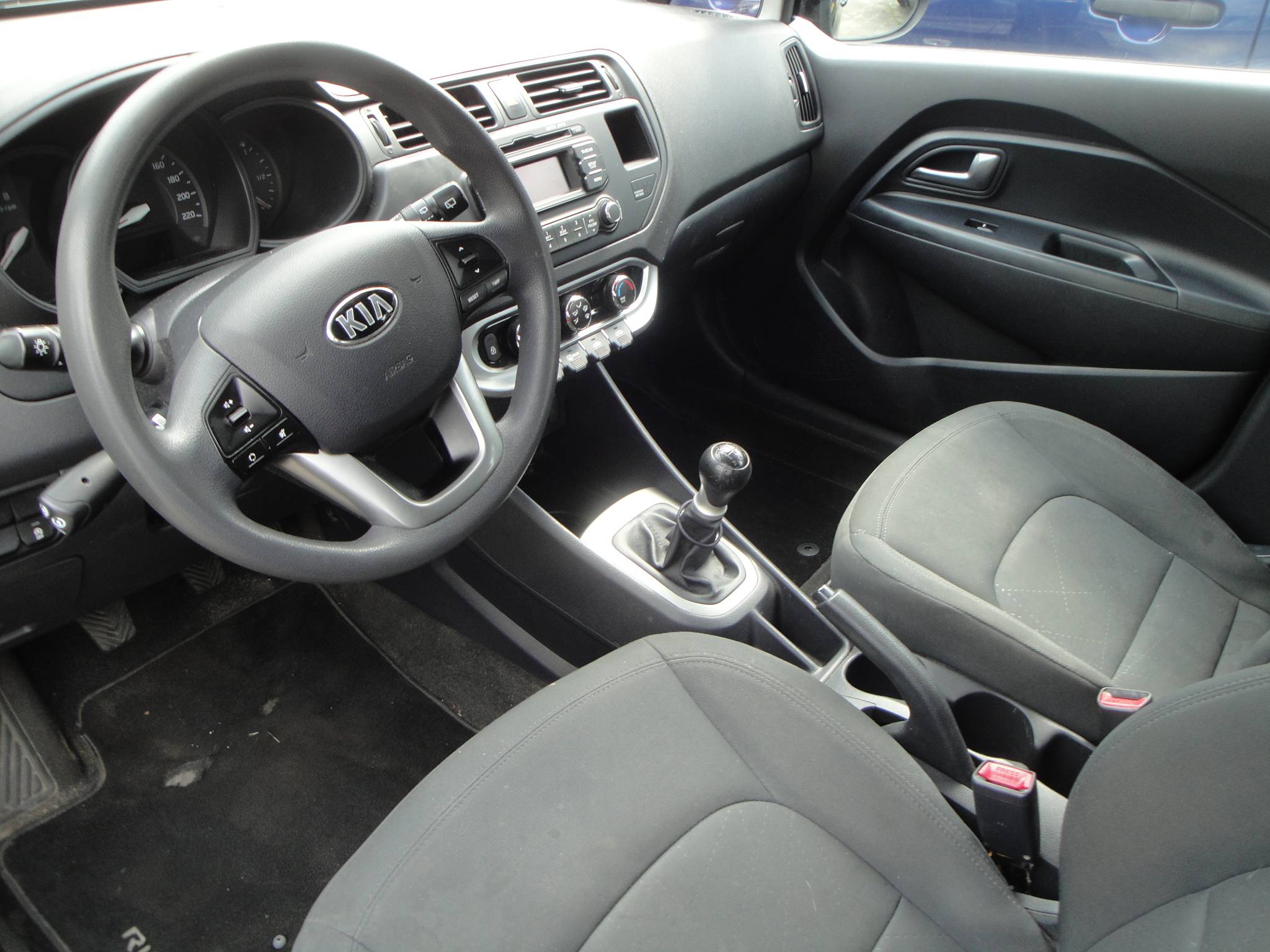 Kia Rio 1.2 5-Drs. met o.a. Audio, Airco en Cr.Control. - Thumbnail 4