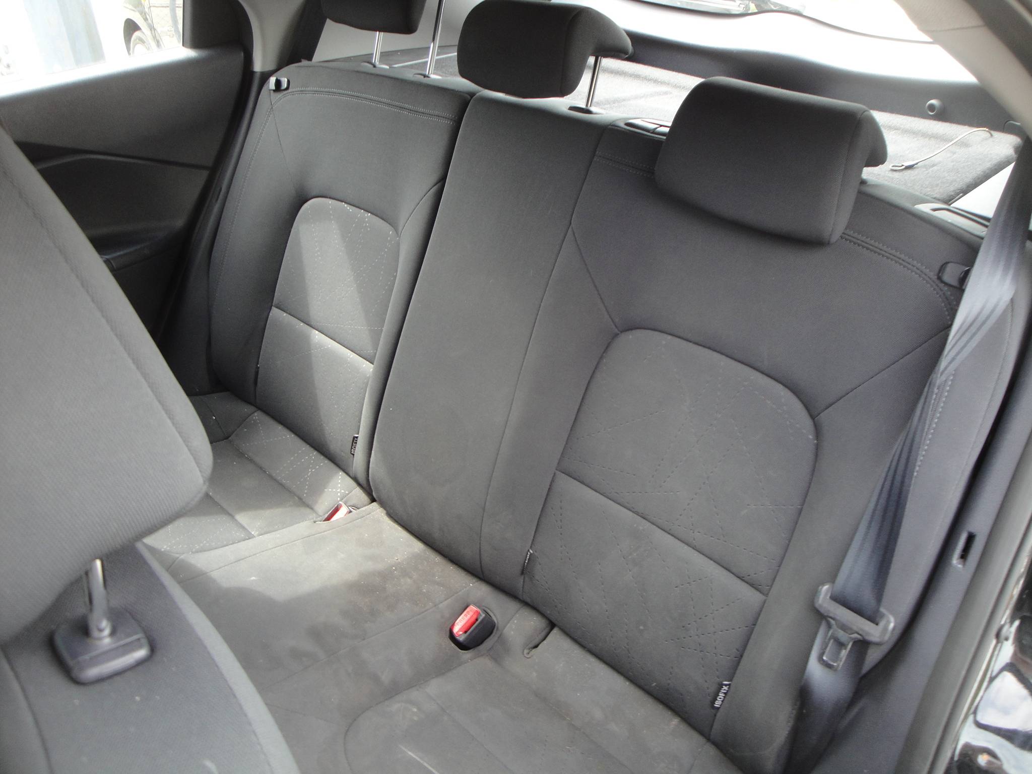 Kia Rio 1.2 5-Drs. met o.a. Audio, Airco en Cr.Control. - Thumbnail 6