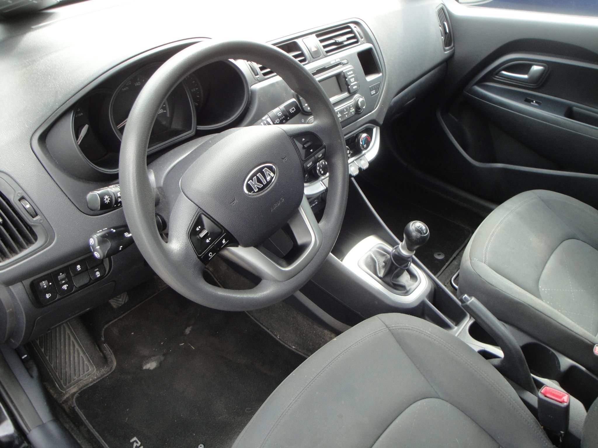 Kia Rio 1.2 5-Drs. met o.a. Audio, Airco en Cr.Control. - Thumbnail 7