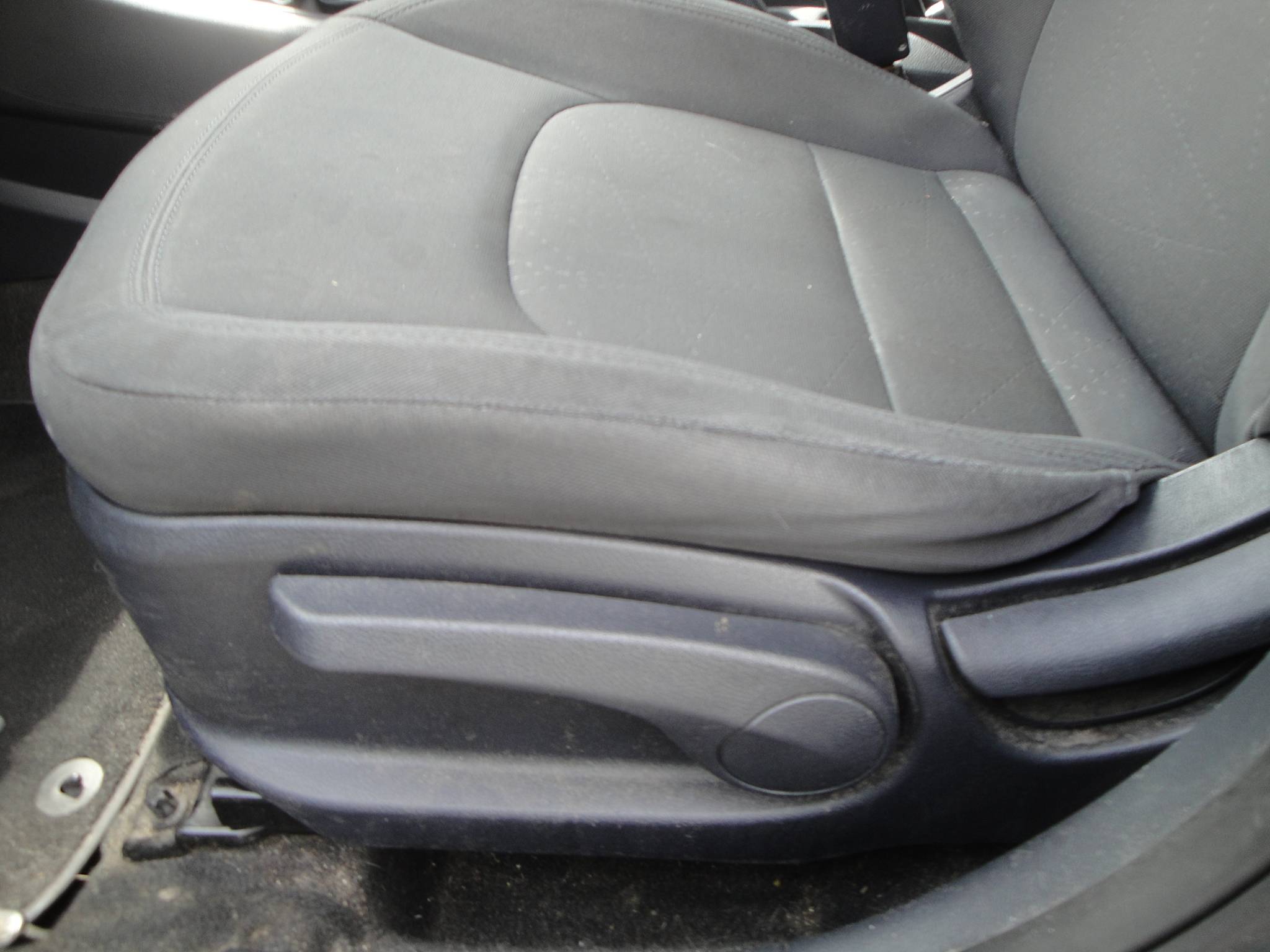 Kia Rio 1.2 5-Drs. met o.a. Audio, Airco en Cr.Control. - Thumbnail 10