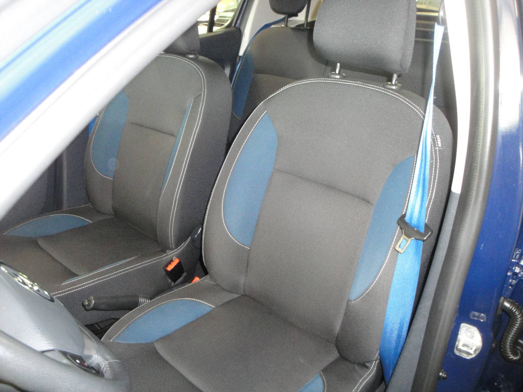 Dacia Sandero 0.9 TCe 5-Drs met o.a. Audio, Airco, Cr.Control, P.sens. A., LM-velgen, etc. - Thumbnail 8