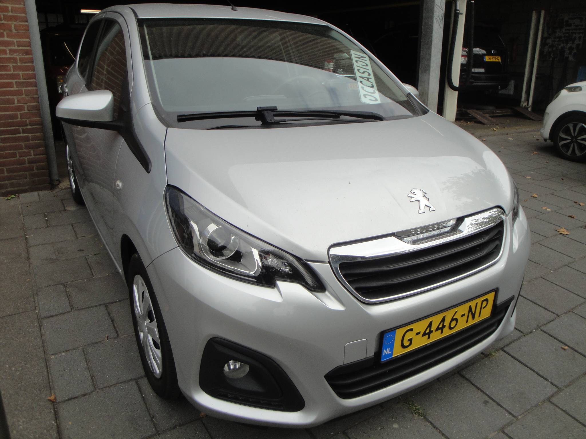 Peugeot 108 1.0 VTi 5-Drs. (10-2019) incl. Audio, Airco, etc. - Thumbnail 12