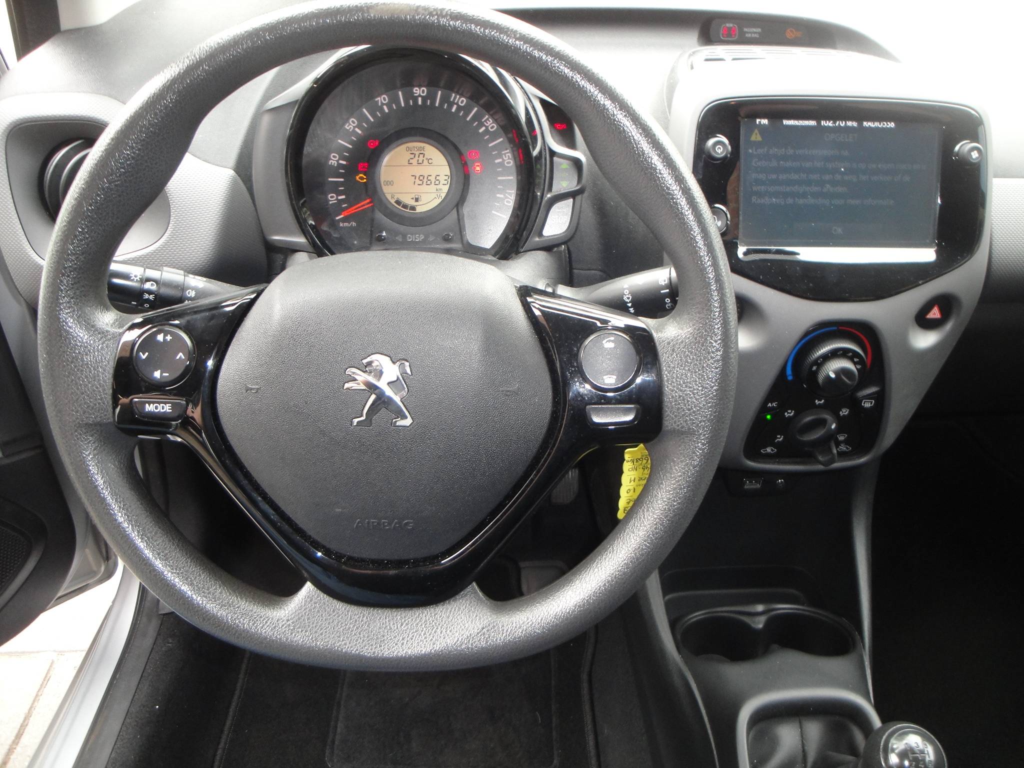 Peugeot 108 1.0 VTi 5-Drs. (10-2019) incl. Audio, Airco, etc. - Thumbnail 18