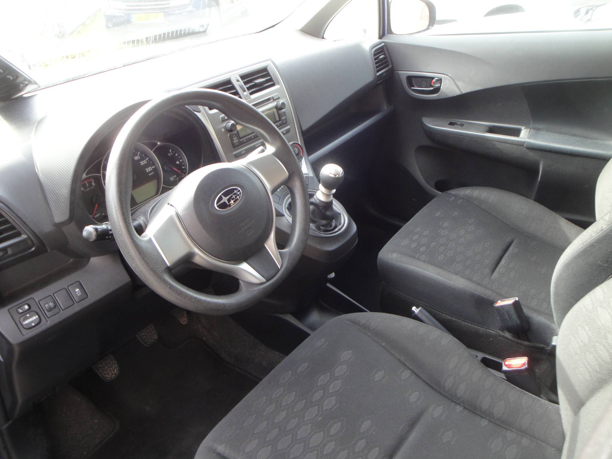 Subaru Trezia 1.3 Comfort (70.500KM) 5-Drs. met o.a. Trekh. & Park.sensoren A. - Thumbnail 7