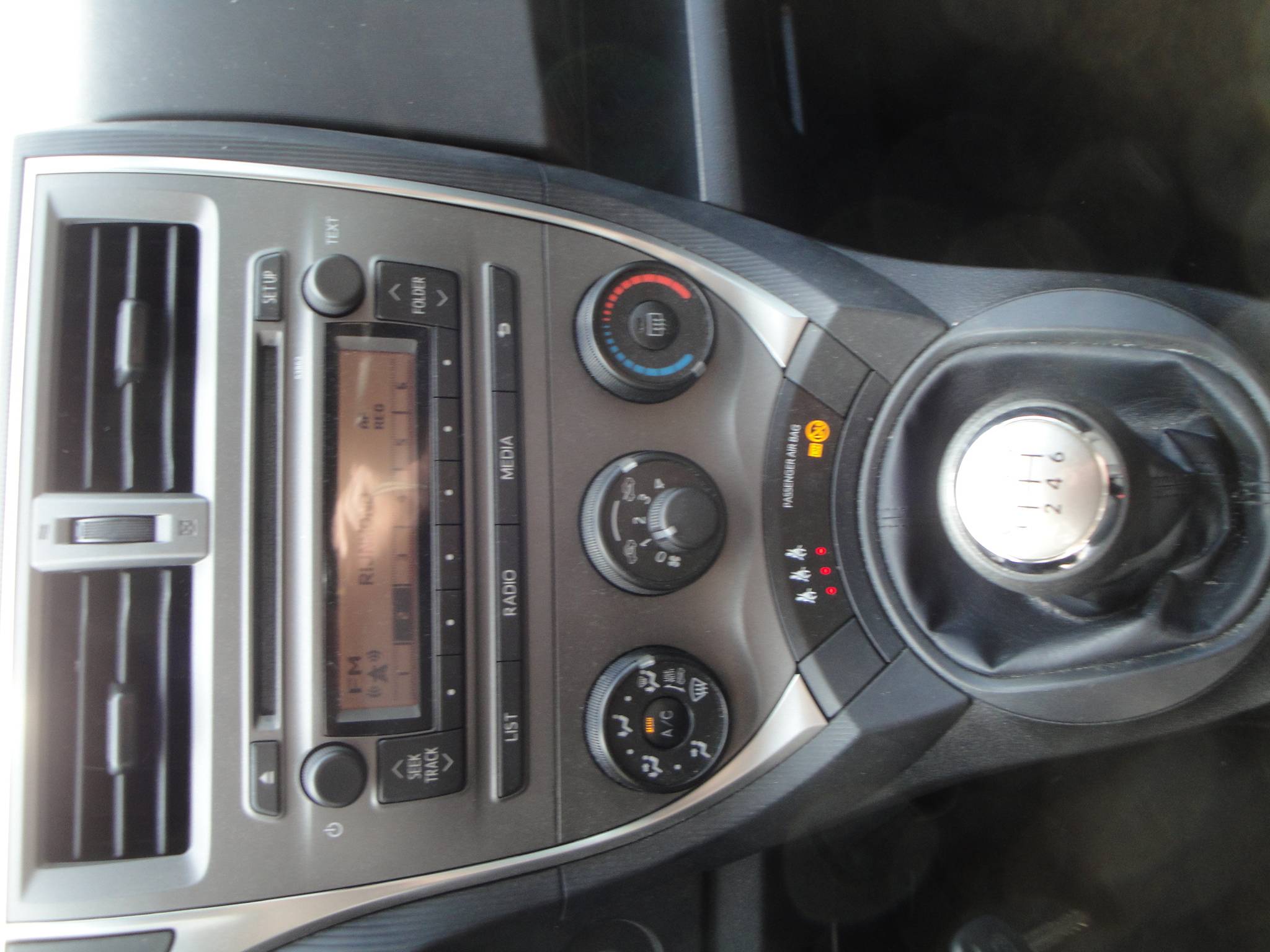 Subaru Trezia 1.3 Comfort (70.500KM) 5-Drs. met o.a. Trekh. & Park.sensoren A. - Thumbnail 11