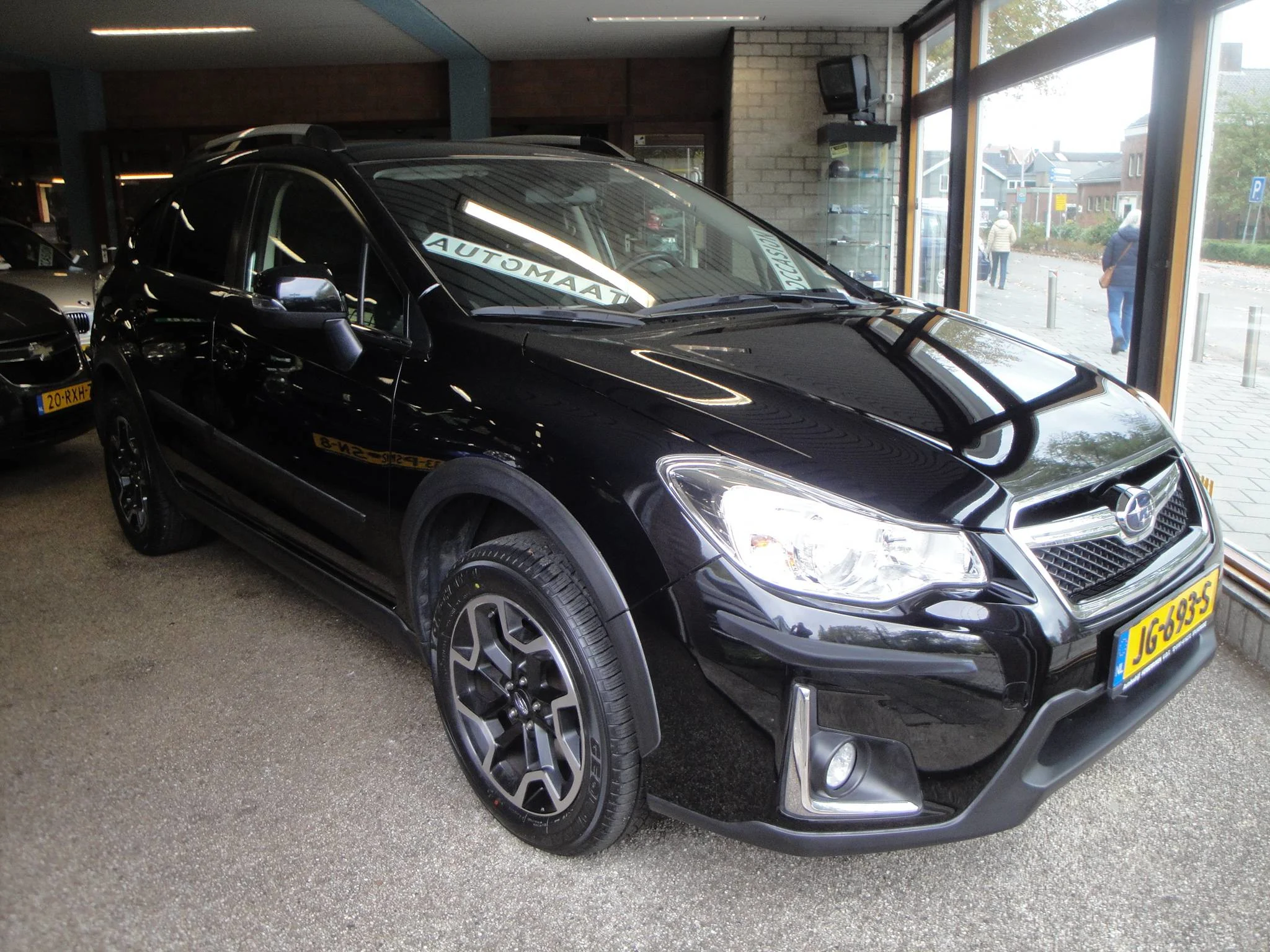 Subaru XV 2.0 Comfort CVT AWD met Airco/Cl.- en Cruise-Control, LM-velgen, Trekh., etc