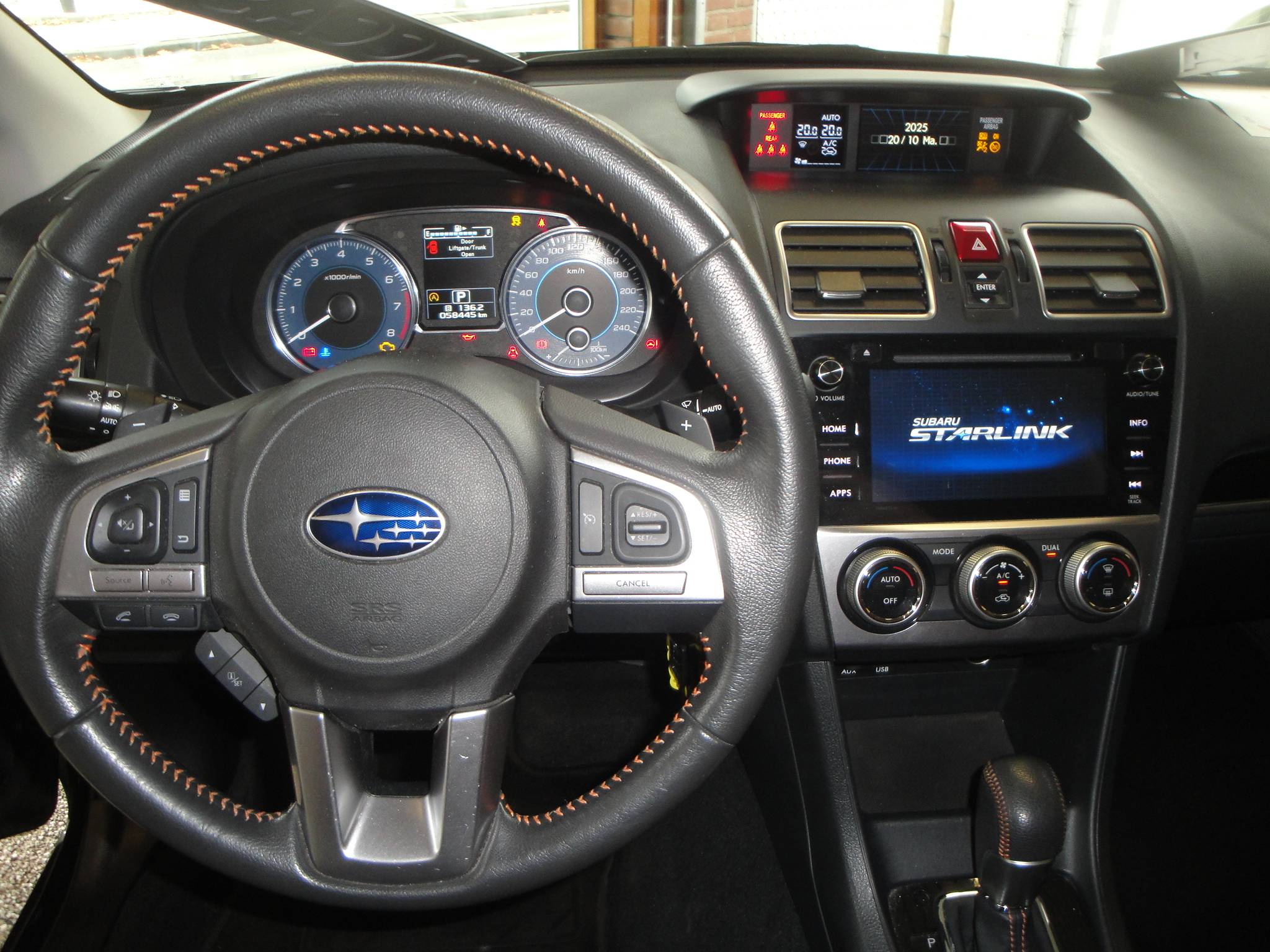 Subaru XV 2.0 Comfort CVT AWD met Airco/Cl.- en Cruise-Control, LM-velgen, Trekh., etc - Thumbnail 12