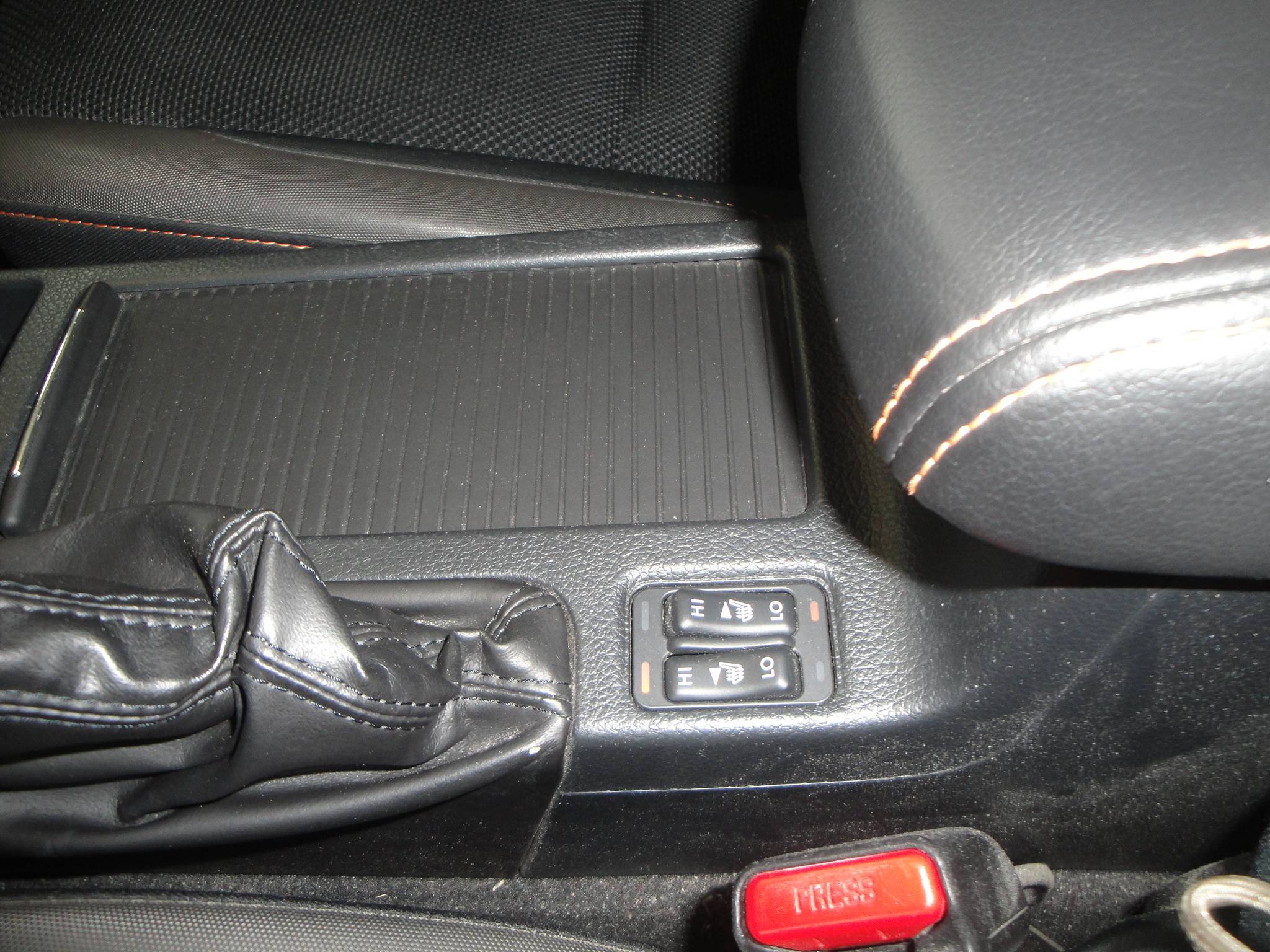 Subaru XV 2.0 Comfort CVT AWD met Airco/Cl.- en Cruise-Control, LM-velgen, Trekh., etc - Thumbnail 22