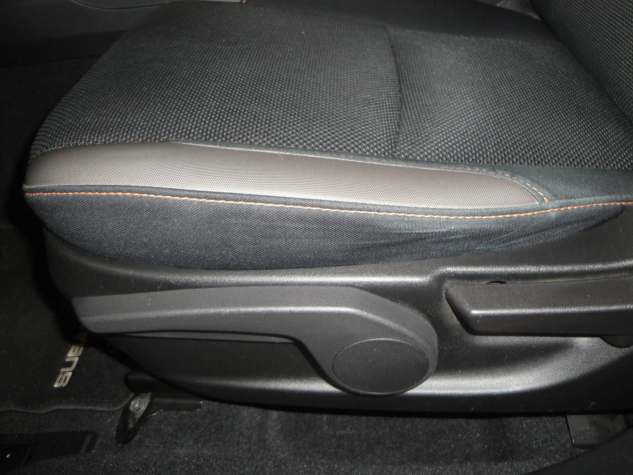 Subaru XV 2.0 Comfort CVT AWD met Airco/Cl.- en Cruise-Control, LM-velgen, Trekh., etc - Thumbnail 23