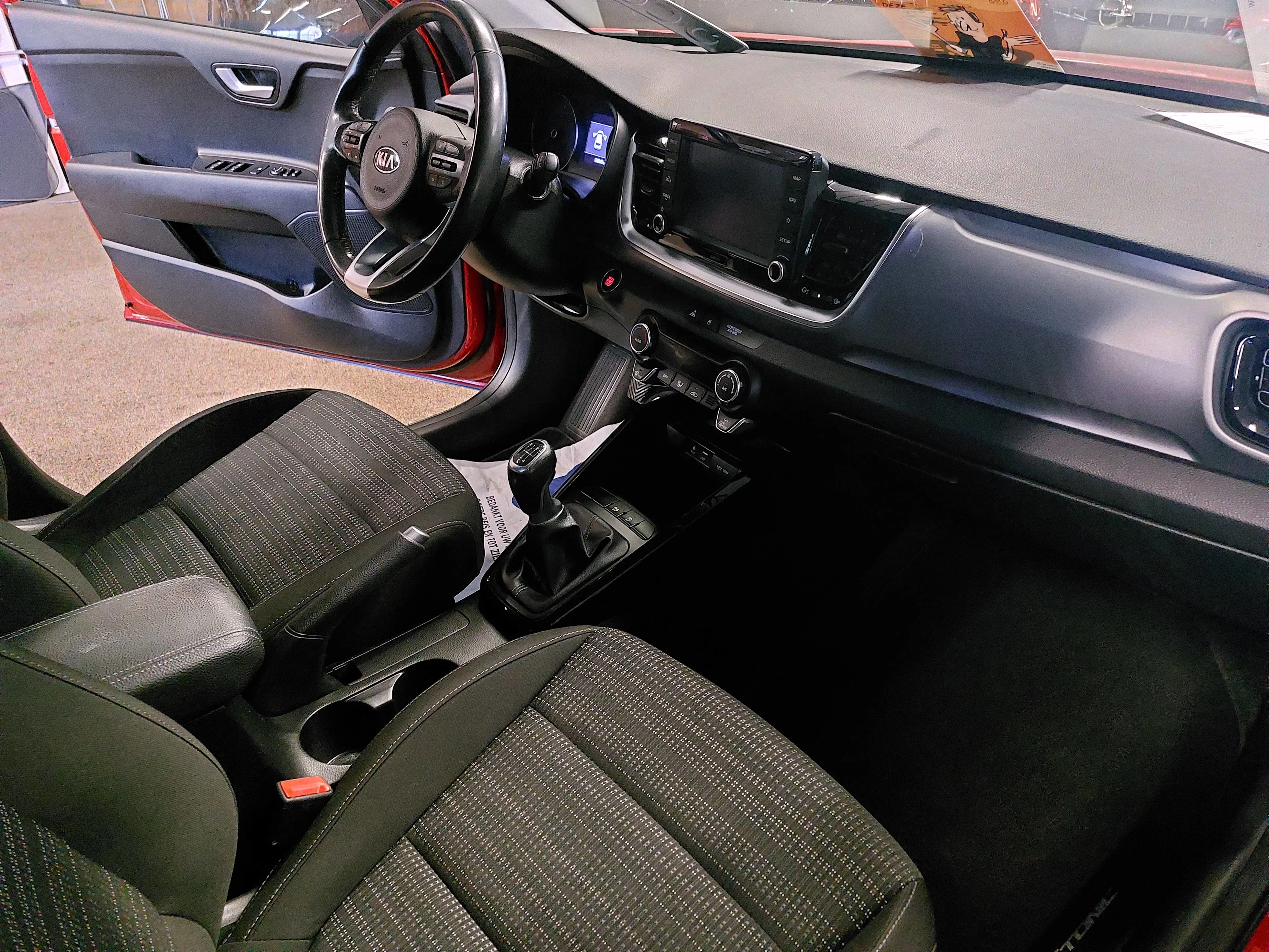 Kia Stonic 1.0 T-GDi Dynamic Plus-Line 5-Drs. met Audio/Navi & A.-Cam, Cr.- & ClimateControl, KeylessEntry, etc. - Thumbnail 6