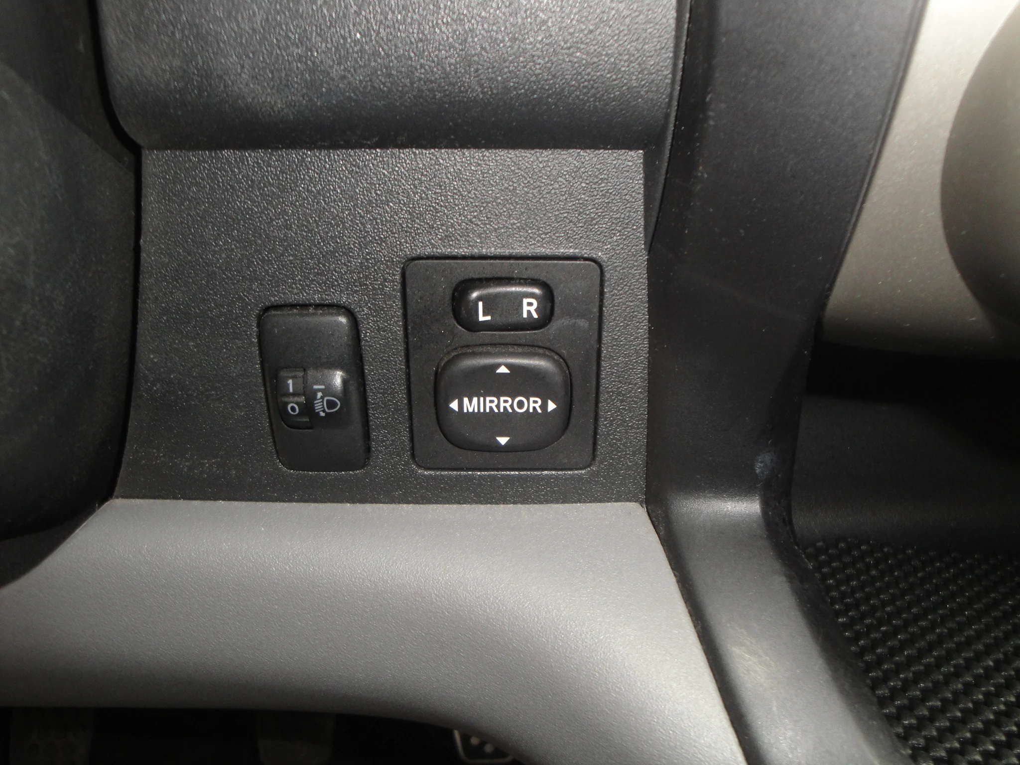 Subaru Justy 1.0 Comfort S. 5-Drs. o.a. Airco, Audio & AUX, CPV & afst.bed., & LM-velgen. - Thumbnail 13