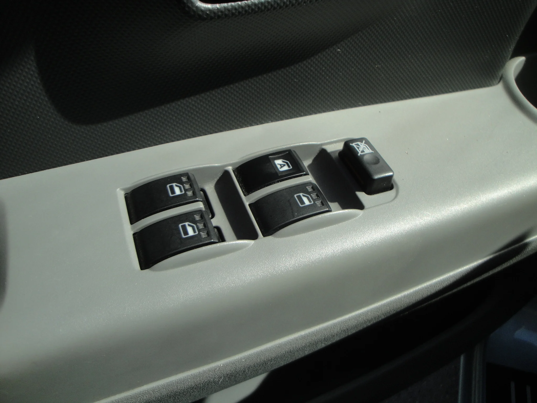 Subaru Justy 1.0 Comfort 5-Drs. o.a. Airco, Audio, CPV & afst.bed., P.sens.A. en 4.Seizoenen-banden. - Thumbnail 11