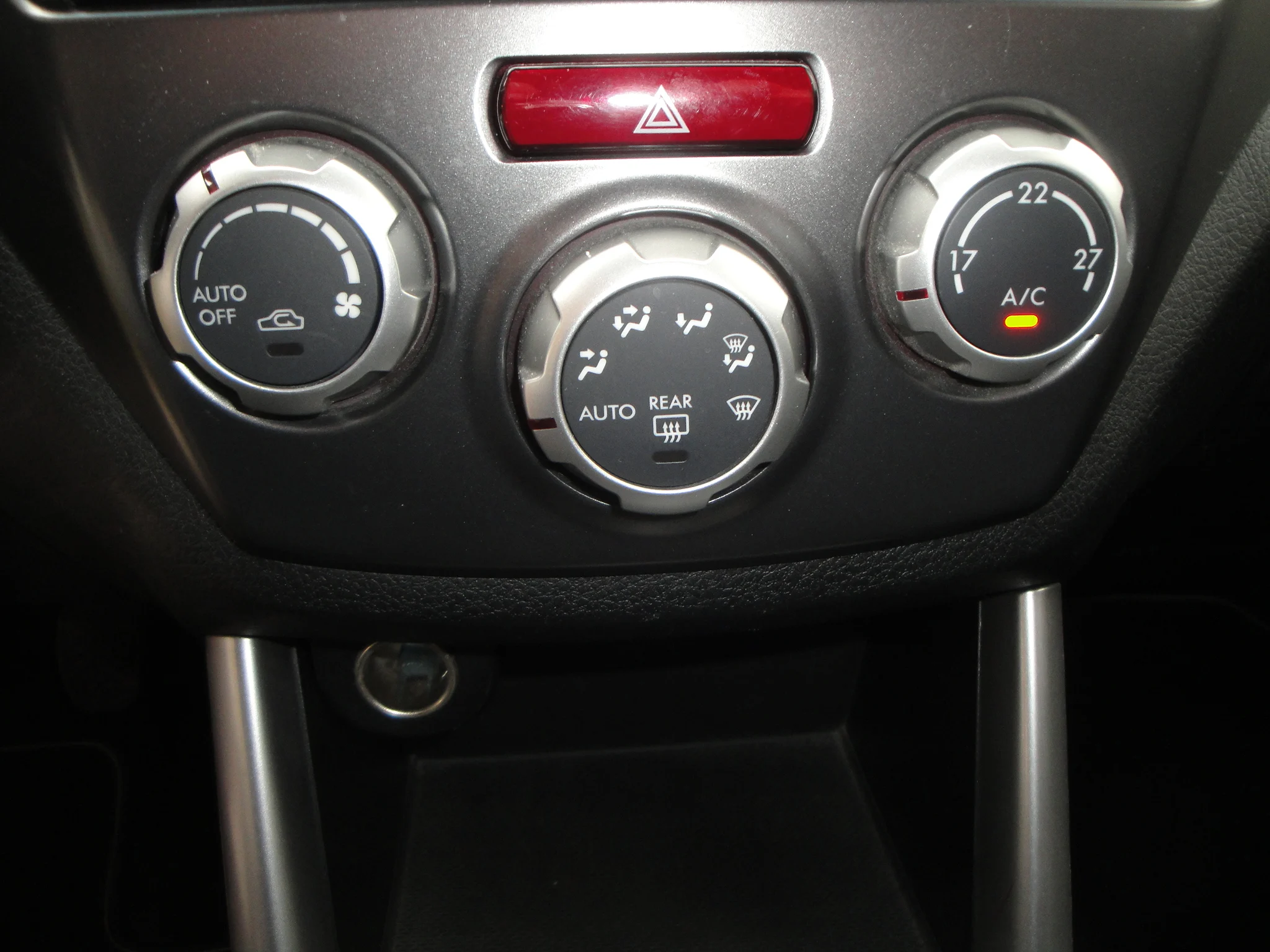 Subaru Forester (VERKOCHT) 2.0 Intro AWD 5-Drs. (1eEig./09-2012/<99.000KM) met 17"LM-velgen, Trekhaak, etc. - Thumbnail 20
